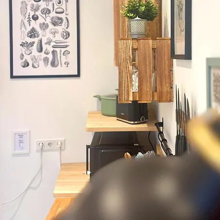 Cozee - Air-conditioned With Netflix Kaiserslautern