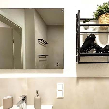 Apartment Cozee - Air-conditioned With Netflix Kaiserslautern