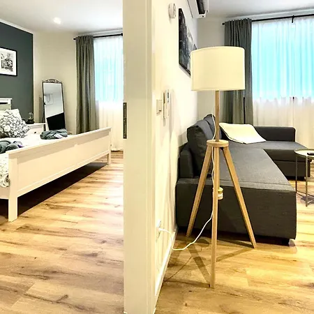 Cozee - Air-conditioned With Netflix Apartment Kaiserslautern