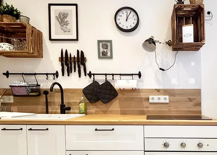 公寓 Cozee - Air-conditioned With Netflix *