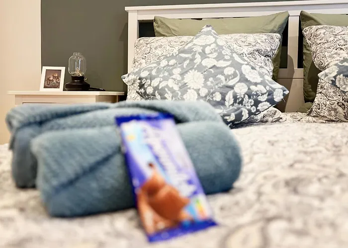 Cozee - Air-conditioned With Netflix * 凯撒斯劳滕