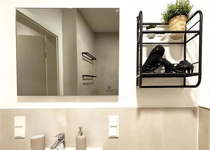 公寓 Cozee - Air-conditioned With Netflix 凯撒斯劳滕