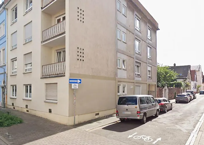 公寓 Cozee - Air-conditioned With Netflix 凯撒斯劳滕